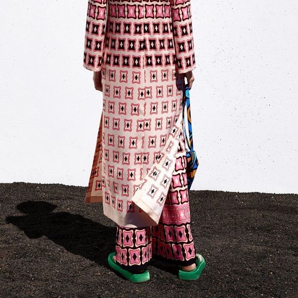 LAST 1! 🔥ZARA GEOMETRIC PRINTED PANTS - Picture 12 of 12